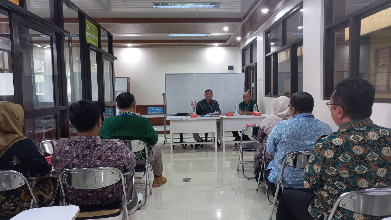 SMK Muhammadiyah Tasikmalaya Bahas Kerja Sama MoU Jurusan RPL Bersama CV Access Media